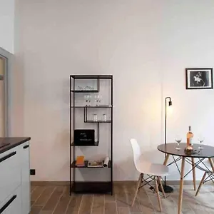 Appartement Lumineux En Centre-ville, Arles